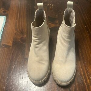 Steve Madden Cropped Boots